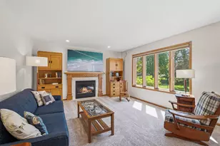 1165 Berwick Ln, Mahtomedi, MN 55115 - Photo 18