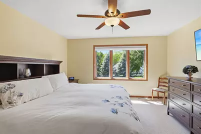 1165 Berwick Lane, Mahtomedi, MN 55115 - Photo 26