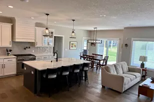 9613 W Wind Tr, Woodbury, MN 55129 - Photo 12