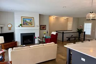 9613 W Wind Tr, Woodbury, MN 55129 - Photo 10
