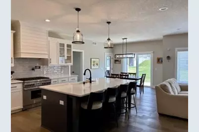 9613 W Wind Trail, Woodbury, MN 55129 - Photo 4