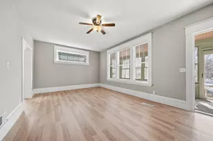 363 Geranium Ave E, Saint Paul, MN 55130 - Photo 8