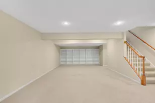 8313 Essex Rd, Chanhassen, MN 55317 - Photo 22