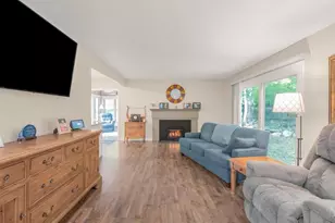 8771 Basswood Rd, Eden Prairie, MN 55344 - Photo 6