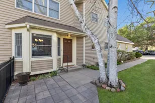 14301 Bedford Dr, Eden Prairie, MN 55346 - Photo 2
