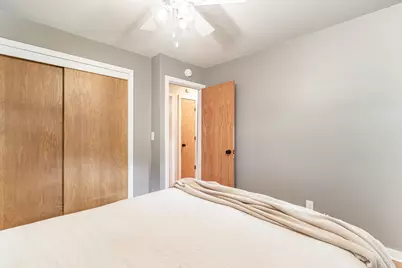 9900 Cedar Lake Road, Minnetonka, MN 55305 - Photo 14