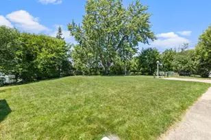 13000 James Ave S, Burnsville, MN 55337 - Photo 20