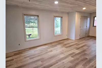 305 Water Avenue S, Saint Hilaire, MN 56754 - Photo 6