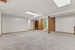 4425 Knox Ave N, Minneapolis, MN 55412 - Photo 60