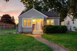 9 Van Buren Ave S, Hopkins, MN 55343 - Photo 1
