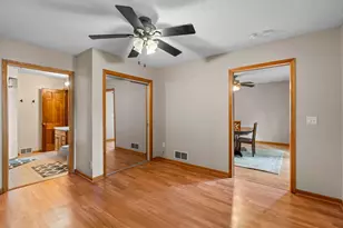 9 Van Buren Ave S, Hopkins, MN 55343 - Photo 22