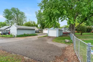 9 Van Buren Ave S, Hopkins, MN 55343 - Photo 46