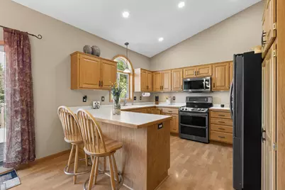10106 Fernwood Lane N, Champlin, MN 55316 - Photo 4