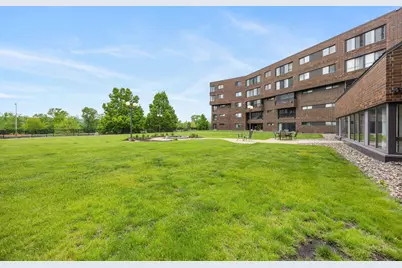 2275 Youngman Avenue #106W, Saint Paul, MN 55116 - Photo 46