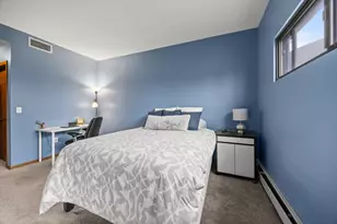 2275 Youngman Ave, Saint Paul, MN 55116 - Photo 20