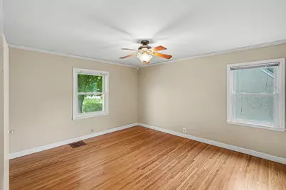 3600 Noble Avenue N, Robbinsdale, MN 55422 - Photo 12