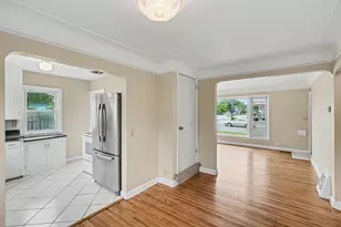 3600 Noble Ave N, Robbinsdale, MN 55422 - Photo 8
