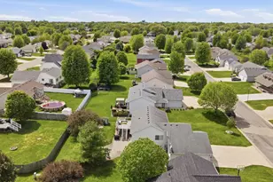 1385 Cottage Ln SE, Owatonna, MN 55060 - Photo 48