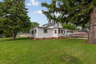 808 E Vine St, Owatonna, MN 55060 - Photo 4