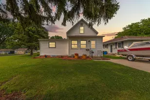 808 E Vine St, Owatonna, MN 55060 - Photo 12