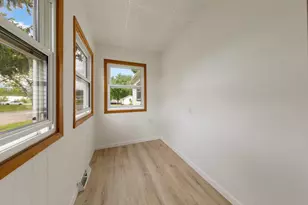 808 E Vine St, Owatonna, MN 55060 - Photo 12