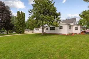 808 E Vine St, Owatonna, MN 55060 - Photo 10