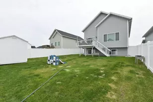 7345 23rd St S, Fargo, ND 58104 - Photo 34