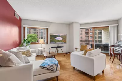 1225 Lasalle Avenue #702, Minneapolis, MN 55403 - Photo 2