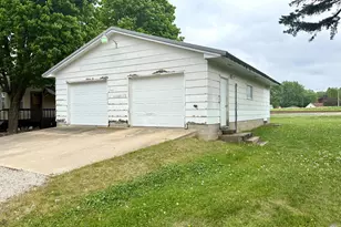 512 S Broadway St, Spring Valley, MN 55975 - Photo 22