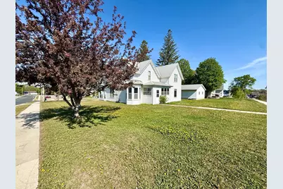 512 S Broadway Street, Spring Valley, MN 55975 - Photo 2