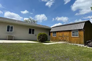 909 Oak St, Alexandria, MN 56308 - Photo 4