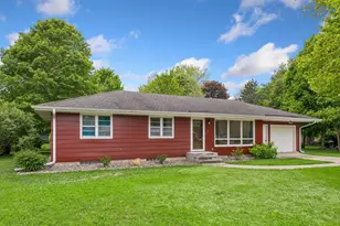 8 Central Ln, Northfield, MN 55057 - Photo 1