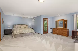 2885 Zanzibar Ln N, Plymouth, MN 55447 - Photo 16