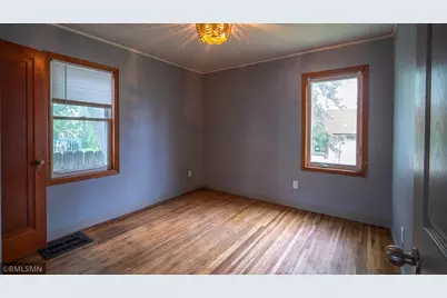 911 12th Street SE, Rochester, MN 55904 - Photo 6