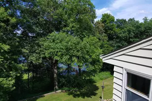 3931 Huntingdon Dr, Hopkins, MN 55305 - Photo 12