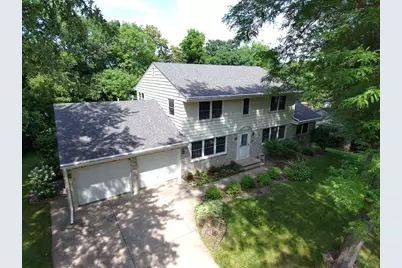 3931 Huntingdon Drive, Hopkins, MN 55305 - Photo 8