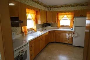 409 11th St N, Breckenridge, MN 56520 - Photo 2