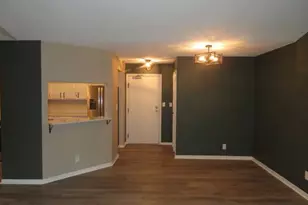 3801 W 98th St, Bloomington, MN 55431 - Photo 8