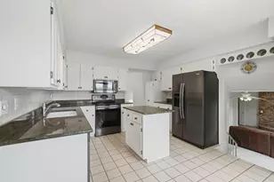 7263 Pineview Ln N, Maple Grove, MN 55369 - Photo 14