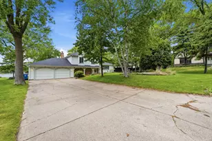 7263 Pineview Ln N, Maple Grove, MN 55369 - Photo 80
