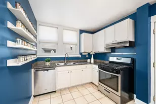 914 Queen Ave N, Minneapolis, MN 55411 - Photo 8
