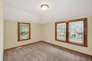 1095 Sims Ave, Saint Paul, MN 55106 - Photo 16