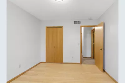 14289 Estates Avenue, Apple Valley, MN 55124 - Photo 20