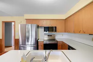 1044 Scott St S, Shakopee, MN 55379 - Photo 18