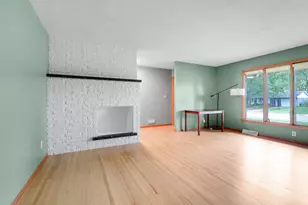 1044 Scott St S, Shakopee, MN 55379 - Photo 12