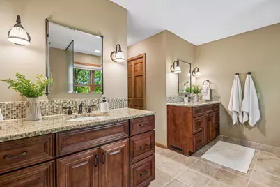 875 Fernbrook Lane N, Plymouth, MN 55447 - Photo 34
