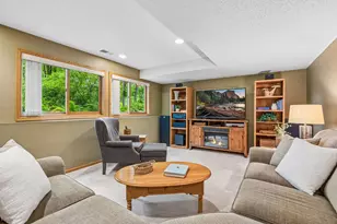 875 Fernbrook Ln N, Plymouth, MN 55447 - Photo 44