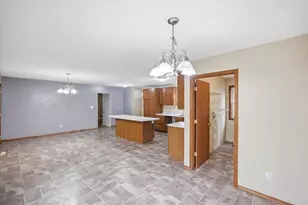 302 3rd St W, Hastings, MN 55033 - Photo 10