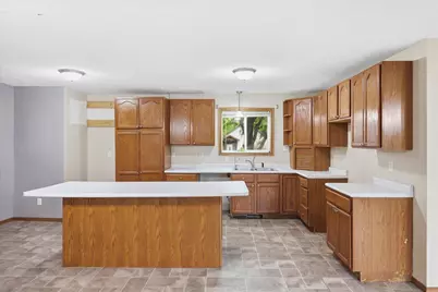 302 3rd Street W, Hastings, MN 55033 - Photo 4