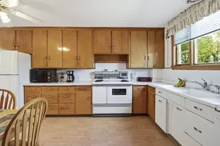 712 N Bridge St, Chippewa Falls, WI 54729 - Photo 6